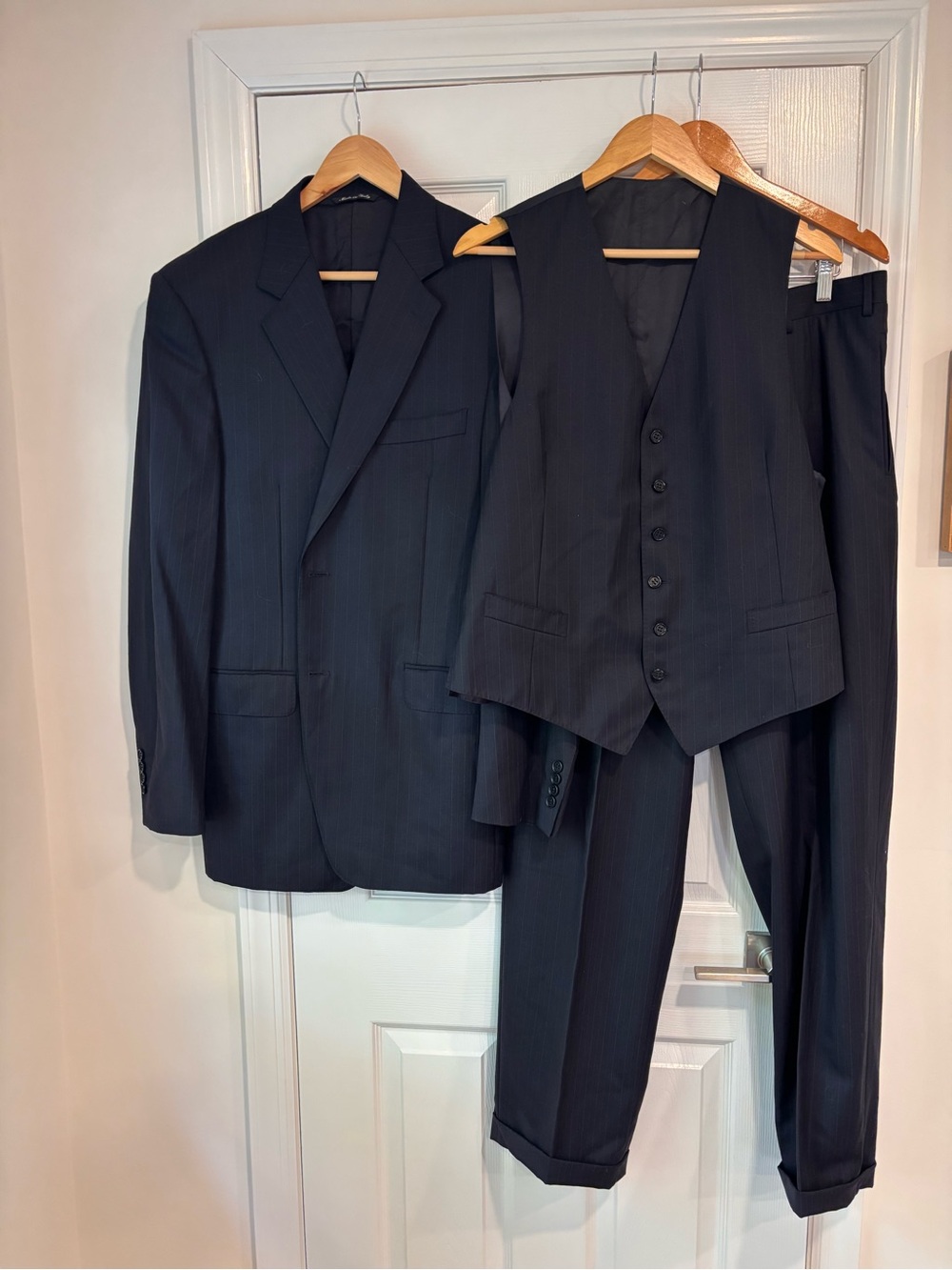Canali three-piece navy wool suit set: jacket, waistcoat and pants size 52